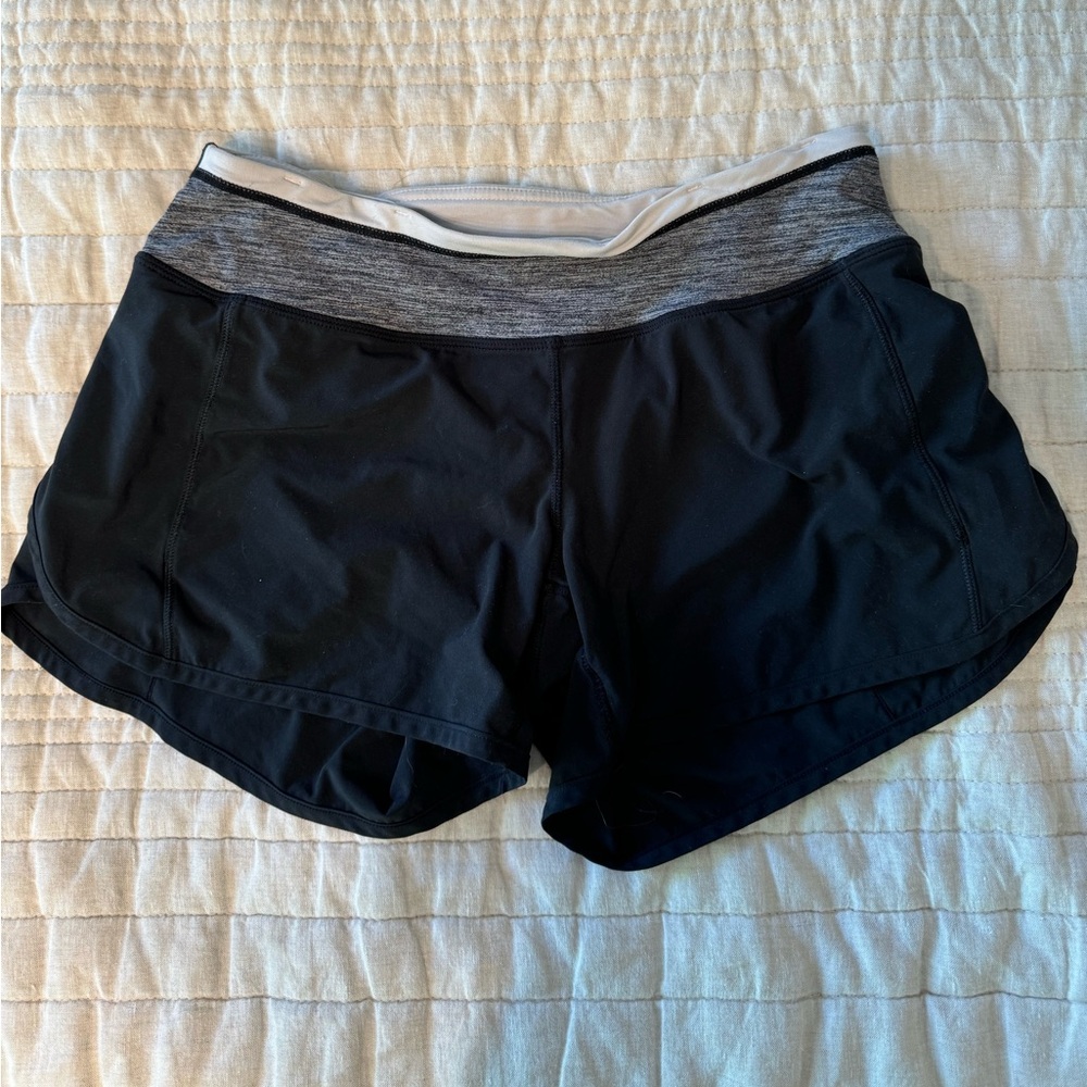 Lululemon run short with pink band